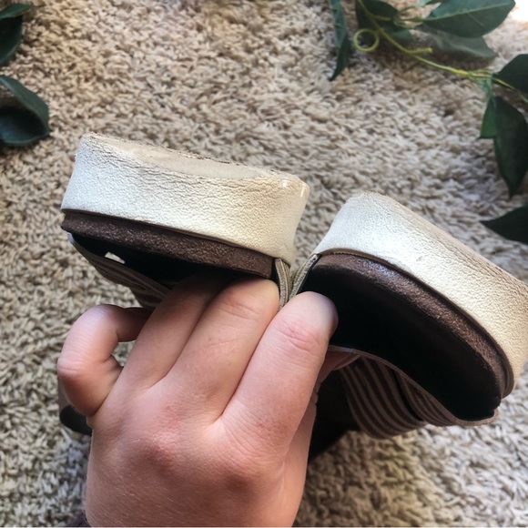 OTBT | Montauk Sandals - Picture 9 of 11